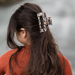 Camel Claw Clip