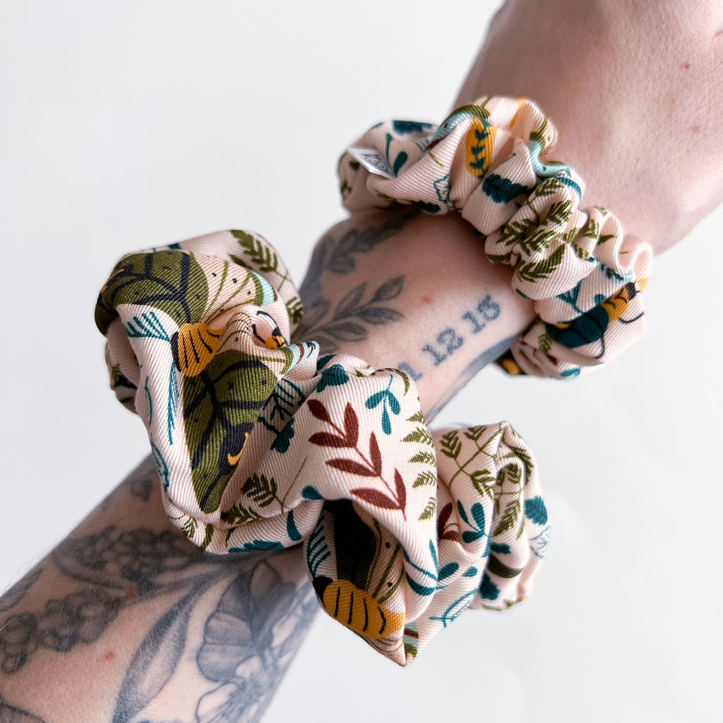Moth Print MINI