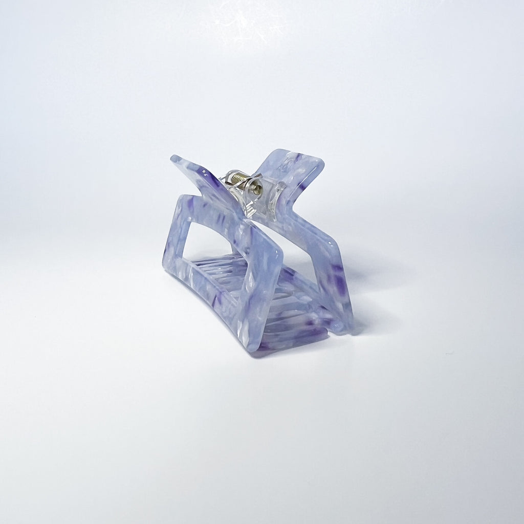 Frozen Midi Claw Clip