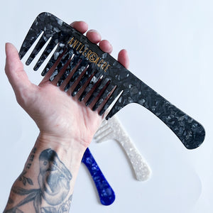 Onyx Wide Tooth Shower Comb