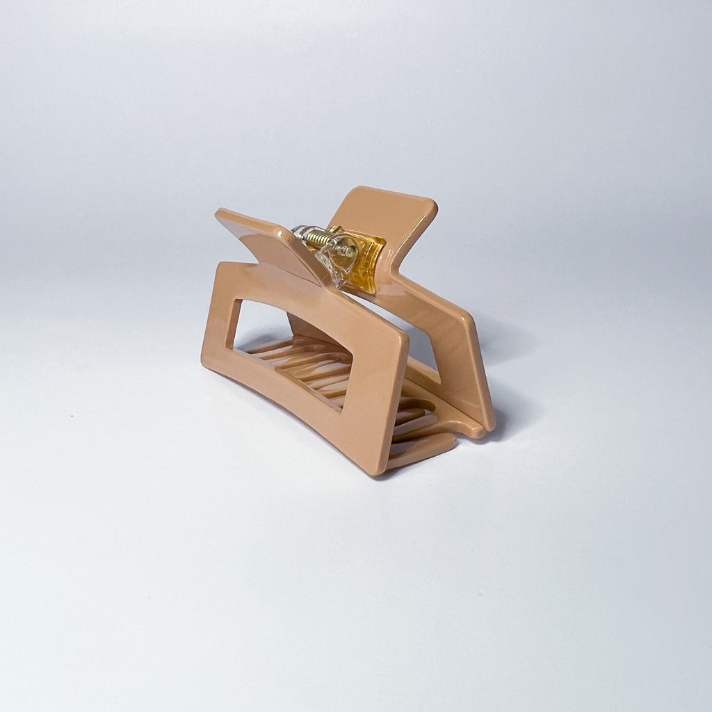 Camel Midi Claw Clip