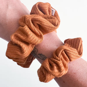 Caramel Scrunchie