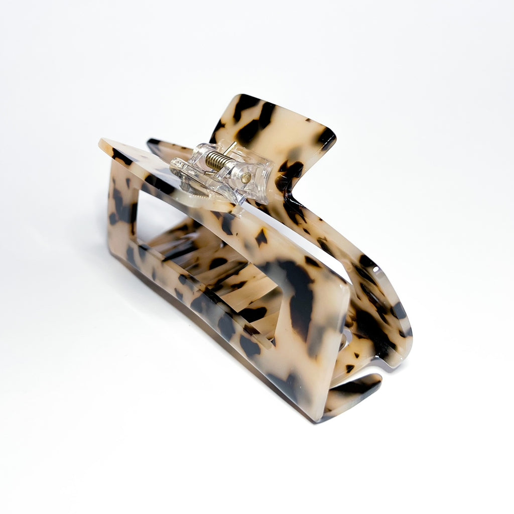 Tortoiseshell Claw Hair Clip